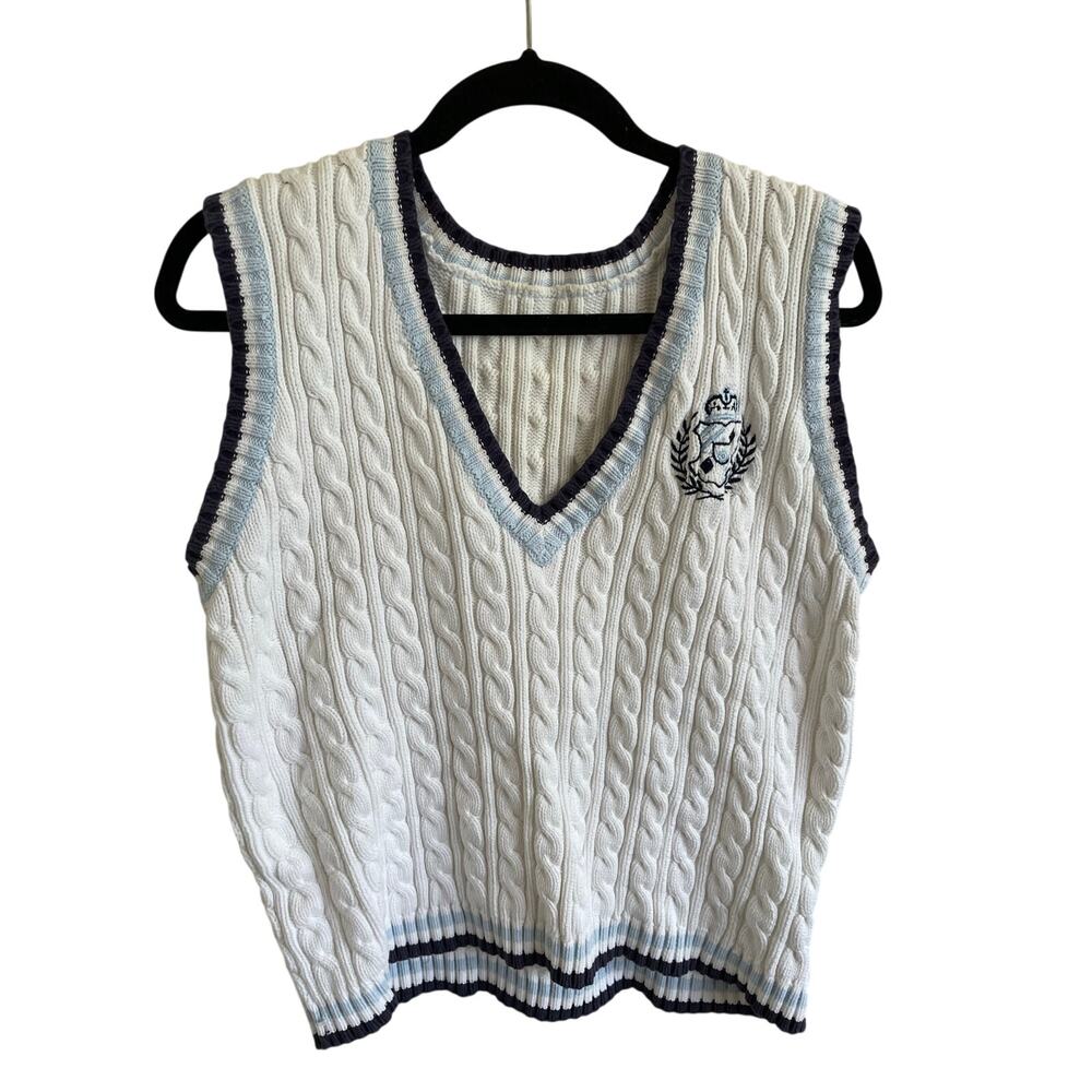 Coastal Grandma Preppy Cable Knit V-Neck Sweater Vest